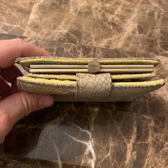 Hobo International Snakeskin Rachel Wallet - Picture 7 of 12